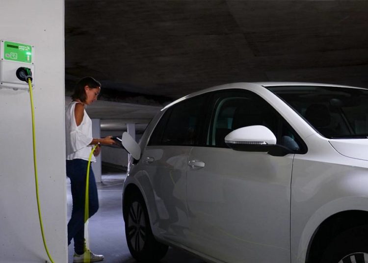 Bornes électriques: le mouvement s’accélère