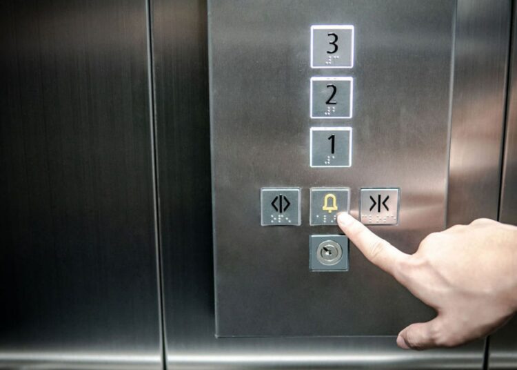 Quelle solution pour les téléalarmes des ascenseurs ?