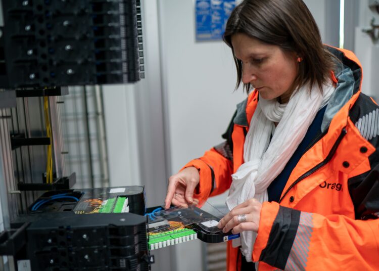 Fibre optique : 100 % des copropriétés connectées en 2025 ?