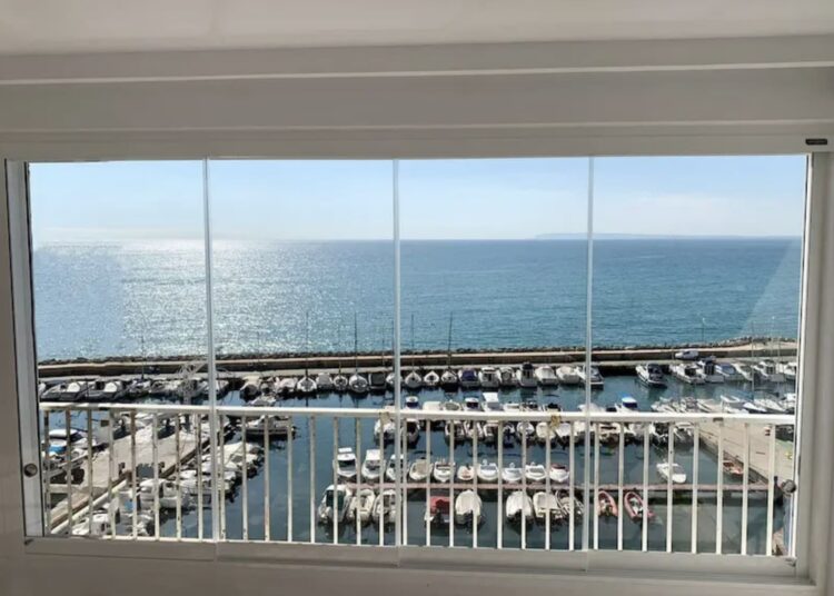 Coulissant panoramique :  faire du balcon un espace en plus